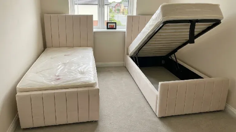 Luxury Panel Line Bed - Image 3
